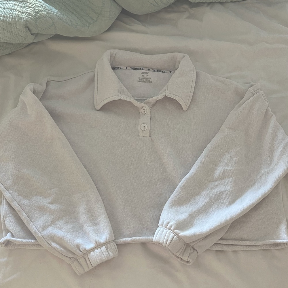White Aerie cropped sweatshirt